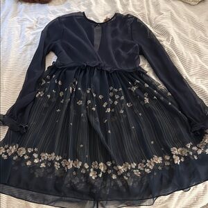 TED BAKER Elegant Navy Blue Dress with Floral Design